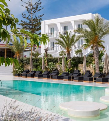 Axel Beach Mykonos: um novo marco no turismo LGBTQIA+ de luxo no Mediterrâneo