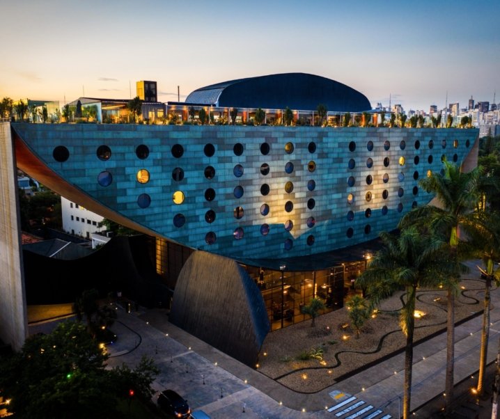 Hotel Unique e suas novas suítes: luxo inclusivo e experiências únicas para o viajante LGBT